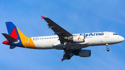 СМИ: Один из двух выведенных из реестра Армении самолетов компании «Fly Arna» перевезен в Индию