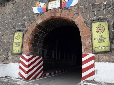 Դատախազությունն ընթացք է տվել ՌԴ քաղաքացուն 102-րդ ռազմաբազայի ՌՈ կողմից ձերբակալելու ահազանգին