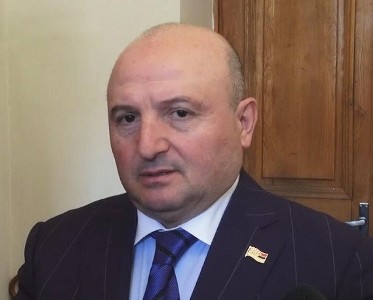 Կոռուպցիոն չարաշահումներ, հարազատների ներգրավմամբ փողերի լվացում. Վարդան Ղուկասյանի գործն ուղարկվել է դատախազին