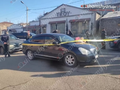 Գյումրիում սգո սրահի մոտ Nissan-ը վրաերթի է ենթարկել կին հետիոտնի. վերջինս տեղում մահացել է
