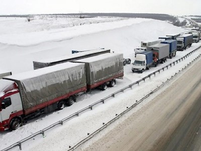 Автодорога Степанцминда-Ларс закрыта для всех видов транспортных средств