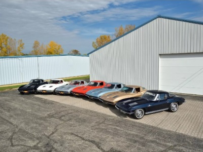 Ամենահազվագյուտ դասական Chevrolet Corvette-ների հավաքածուն վաճառքի է հանվել