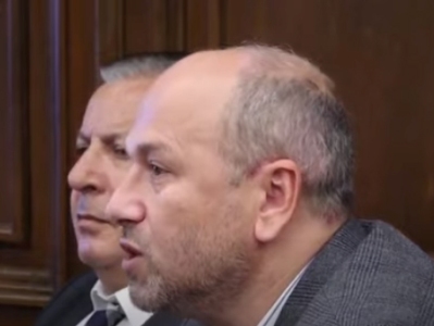 «Армения»: При переводе насильственно перемещенному из Карабаха лицу 75 тыс. драмов банк удержал 50 тыс. драмов