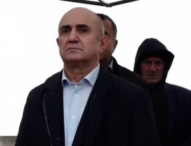 «Հրապարակ». Սամվել Բաբայանի թիմում ճաքեր են առաջանում