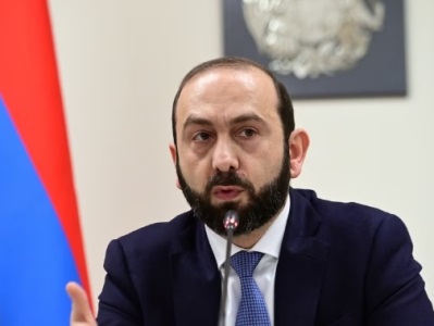 Мирзоян подтверждает, что Азербайджан видит проблемы в Декларации независимости Армении