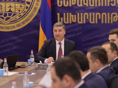Սանոսյանի մոտ քննարկվել են մարզերում միասնական երթուղային ցանցի ներդրման աշխատանքները