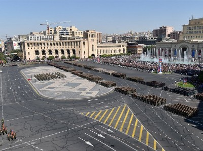 «Փաստ». Ի՞նչ նպատակ ունի նման հակադրությունը կամ Նիկոլ Փաշինյանի ինչի՞ն է պետք բանակը