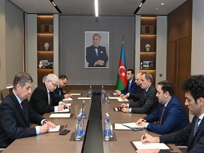 Բայրամովն ընդունել է Խովաևին