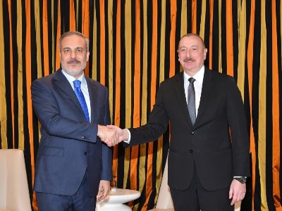 Ալիևն ու Թուրքիայի արտգործնախարարը քննարկել են հայ-ադրբեջանական հարաբերությունները