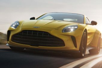 Aston Martin усовершенствовал купе Vantage: Она стала быстрее