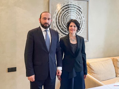 ՀՀ ԱԳ նախարարի հանդիպել է ԱՄՆ պետդեպարտամենտի հատուկ ներկայացուցիչ Նինա Հաչիգյանի հետ