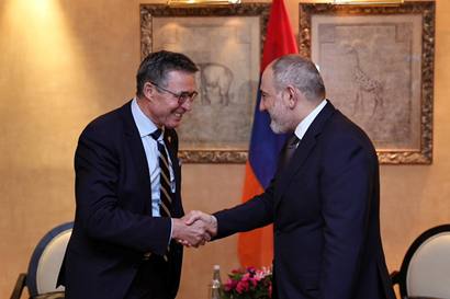 Prime Minister Nikol Pashinyan met former Secretary General of NATO Anders Fogh Rasmussen