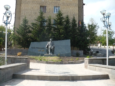 Azerbaijan cultural genocide latest victim is Alex Manoogian statue in Karabakh capital Stepanakert (PHOTOS)