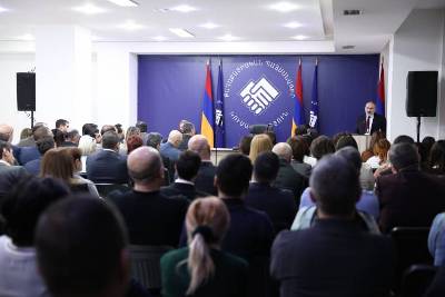 «Հրապարակ». ՔՊ-ի ներսում «մատնիչ ինստիտուտներ» են գործում, որոնք «գործ են տալիս» շեֆին