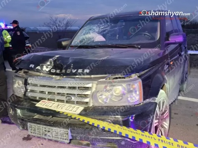 Արարատի մարզում բախվել են ՀՀ ՊՆ ծառայողի «Range Rover»-ն ու «Glovo»-ի առաքիչի մոտոցիկլը․ կա վիրավոր