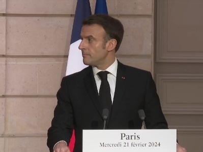Emmanuel Macron: France has given its consent for defense military equipment delivery to Armenia