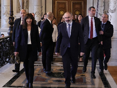 Nikol Pashinyan, Anne Hidalgo underscore consistent development of Yerevan-Paris cooperation