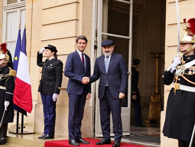Nikol Pashinyan invites Gabriel Attal on official visit to Armenia, France PM accepts invitation