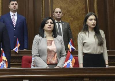 «Հրապարակ». Ընդդիմադիր կանանց՝ իշխանական կանանց հետ շփվելու երանելի իրողությունն ապահովում է ամերիկյան կառույցը