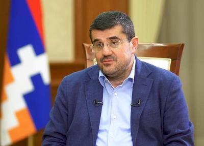 «Ժողովուրդ». Արցախի ԱԺ անդամներից Քննչական կոմիտեում փորձում են ճշտել Արայիկ Հարությունյանի հրաժարականի պատճառը