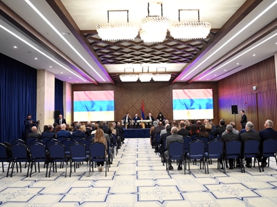 Վահագն Խաչատուրյանն Էրբիլում հանդիպել է հայ համայնքի ներկայացուցիչների հետ