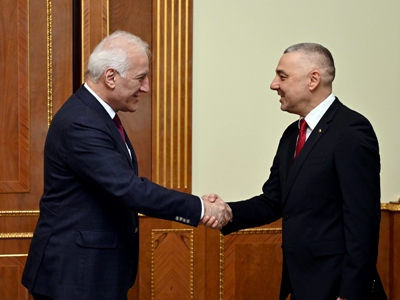 Armenia President, Bulgaria envoy confer about regional, international political developments