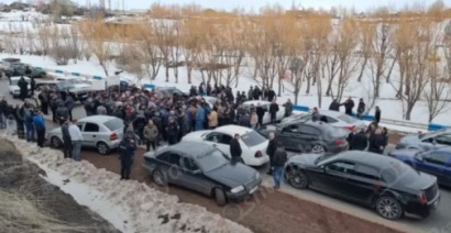 Լարված իրավիճակ՝ Արագածոտնի մարզում. վարդենուտցիները փակել են գլխավոր ճանապարհը