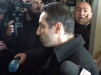 «Սա մաքուր ապօրինություն է». Հայկ Մարությանին թույլ չտվեցին մտնել քաղաքապետարանի շենք