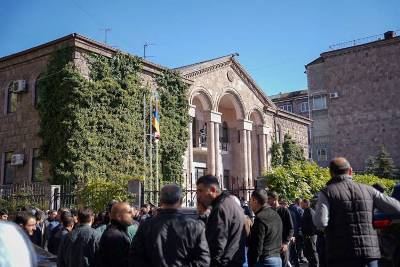 «Հրապարակ». Կառավարությունը մերժել է արցախցիներին