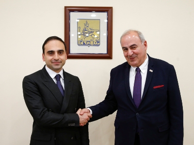 Ավինյանը Վրաստանի դեսպանի հետ քննարկել է Երևանի և Թբիլիսիի միջև գործակցության ընդլայնմանն հարցեր