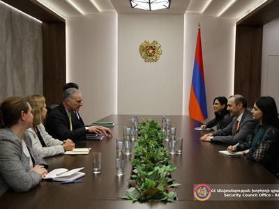 Արմեն Գրիգորյանն ընդունել է Լուի Բոնոյին. քննարկել են հայ-ամերիկյան գործընկերությանը վերաբերող մի շարք հարցեր