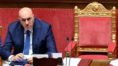 Իտալիայի պաշտպանության նախարարը կոչ է արել խուսափել սենսացիոն հայտարարություններից