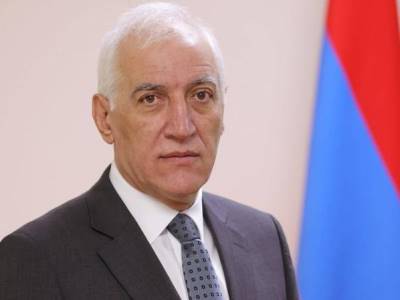 Հայաստանը կարևորում է Հունաստանի հետ դարավոր բարեկամությունը. Վահագն Խաչատուրյանը՝ Հունաստանի նախագահին
