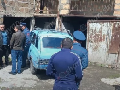 Արգածոտնի մարզի գյուղերից մեկում․ 13-ամյա թոռը պապի մարմինը հայտնաբերել է պատշգամբի ճաղավանդակից կախված