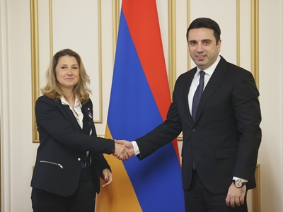 Նման այցերը մեծ քաղաքական և անվտանգային նշանակություն ունեն. Ալեն Սիմոնյանն ընդունել է Ֆրանսիայի պատվիրակությանը
