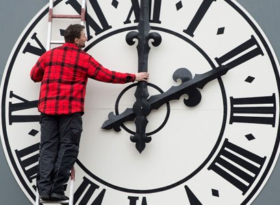 В Европе могут отменить переход на летнее время