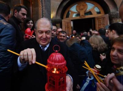 Քրիստոսի հարության հուսաբեր ավետիսը թող լուսավորի մեր ճանապարհը, հավատ ու հոգու ամրություն տա բոլորիս. ՀՀ 4-րդ նախագահ