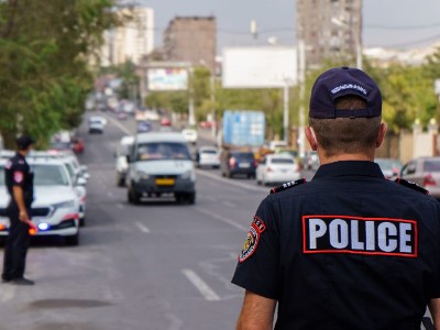 Իրավախախտումները չարձանագրելու համար Երևանի բնակիչ 56-ամյա վարորդը պարեկներին փող է առաջարկել