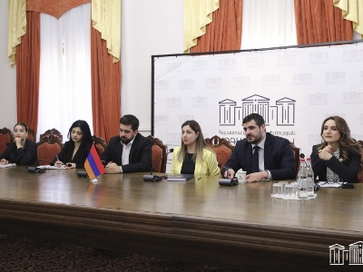 ԱԺ-ում ներկայացվել են ՀՀ-ի վերաբերյալ ժողովրդավարության զարգացման հետազոտությունը, վերջին 5 տարվա փոփոխությունները