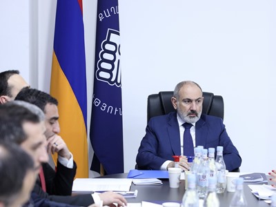 Никол Пашинян провел заседание правления партии «Гражданский договор»