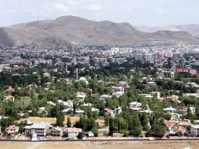 Վանում արգելվել է հավաքներն ու բողոքի ակցիաները