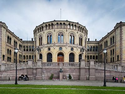 Норвежский парламент закрыли после сообщений об угрозе взрыва