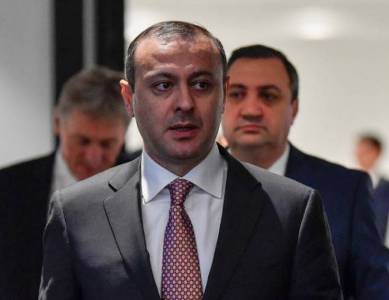 «Грапарак»: Секретарь Совбеза Армении дал понять, что вопрос Нагорного Карабаха закрыт