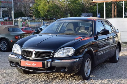 В Венгрии выставили на продажу редкую «Волгу», которая принадлежала дилеру ГАЗ в Германии