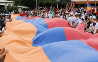 «Հրապարակ». Որքան գումար է հատկացրել քաղաքապետարանը՝ Սահմանադրության օրվա համար