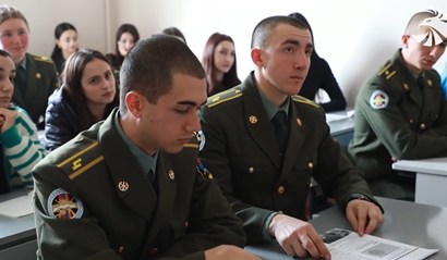 Կուրսանտները կուսանեն Իտալիայի, Ֆրանսիայի, ԱՄՆ-ի, Հունաստանի ռազմաուսումնական լավագույն հաստատություններում