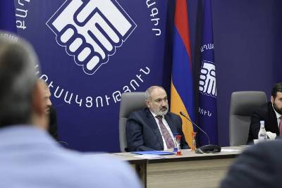 «Հրապարակ». Ի՞նչ է փոխվել. Ինչո՞ւ Փաշինյանը հետողորմյա արեց