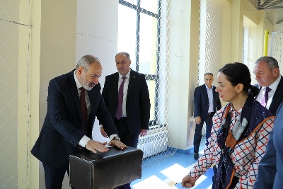 Նիկոլ Փաշինյանը Լոռու մարզում մի շարք դպրոցներ է այցելել