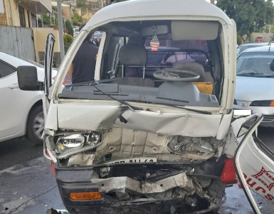 Խորենացու փողոցում բախվել են «Daewoo»-ն եւ «Mercedes-Benz»-ը. կան վիրավորները