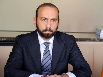 Арарат Мирзоян поздравил новоназначенного министра иностранных дел Сербии